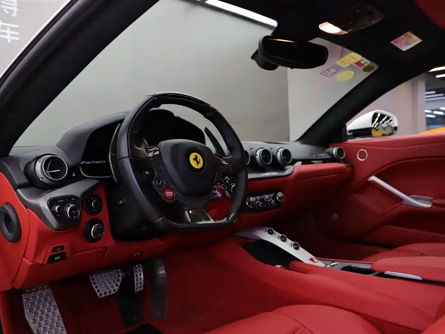Ferrari F12berlinetta 2013 6.3L Standard фото 5