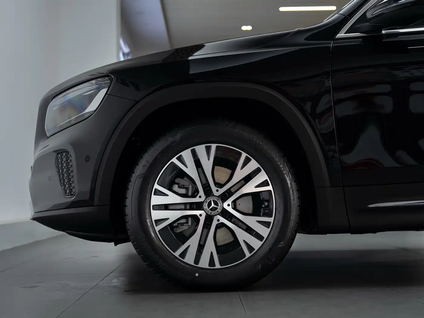 Mercedes-Benz GLB 2024 GLB 220 Dynamic фото 8