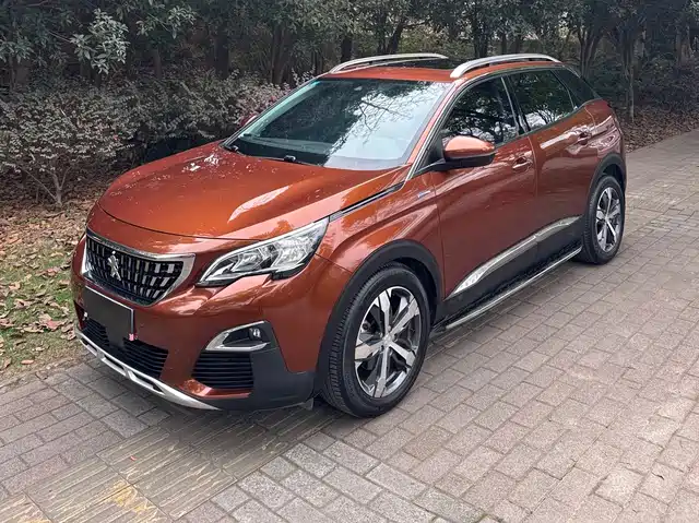 PEUGEOT 4008