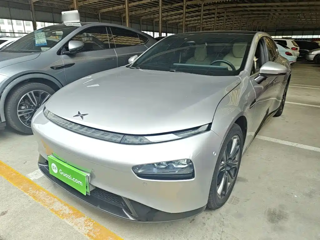 Фото 2 - XPeng P7