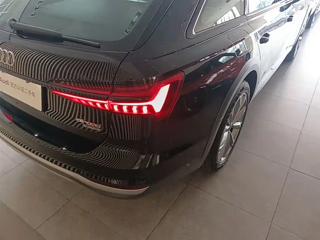 Audi A6 (Import) 2024 allroad quattro 55 TFSI Premium Off-road фото 8