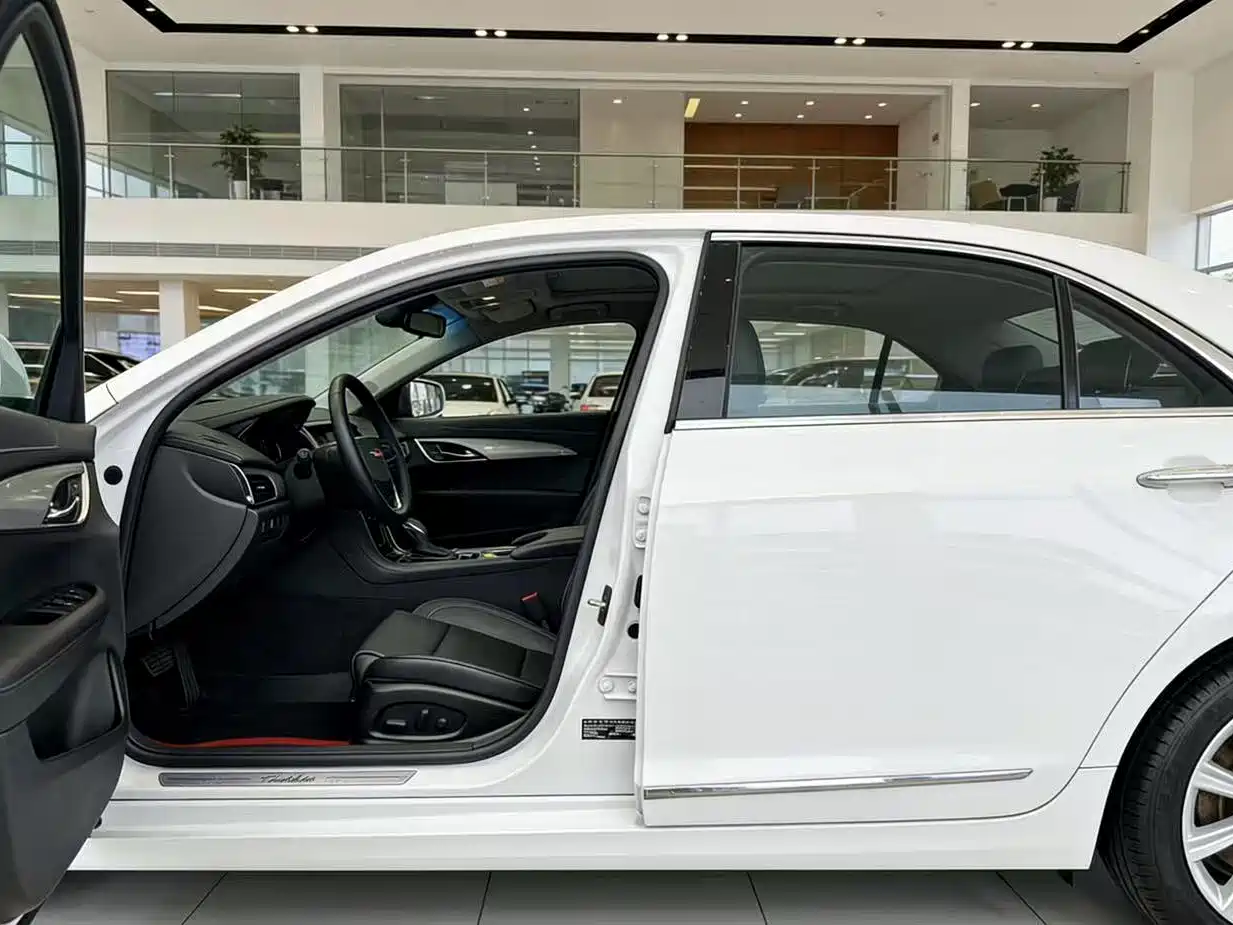 Cadillac ATS-L 2017 28T Technology фото 5