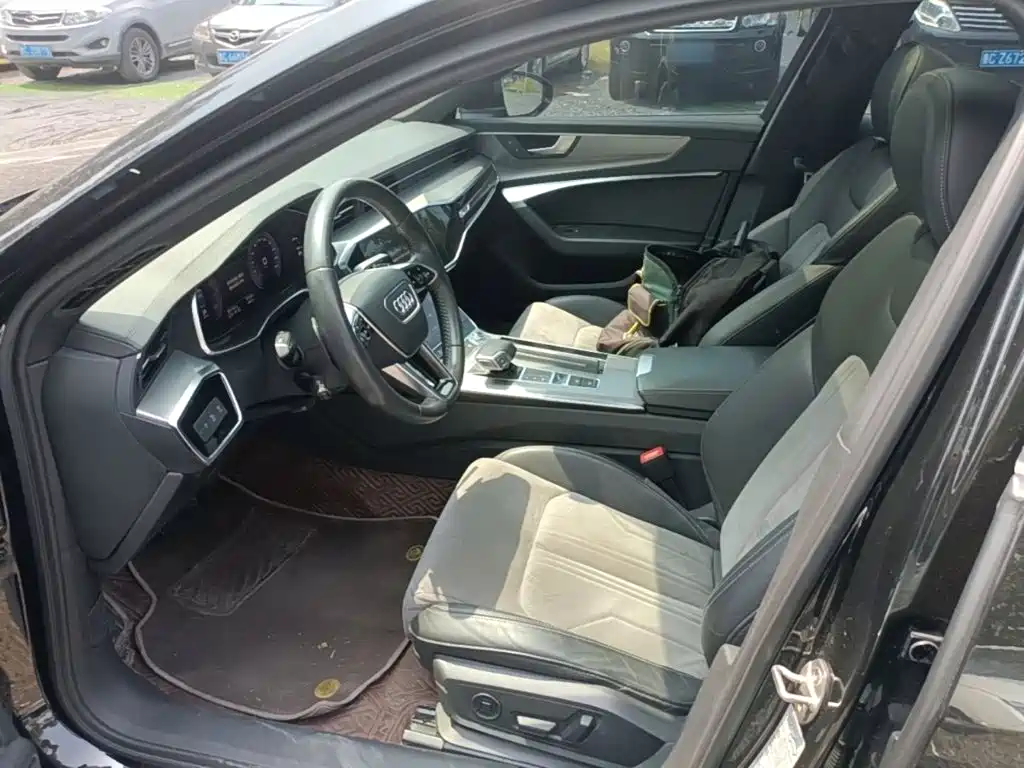 Photo 15 - Audi A6L