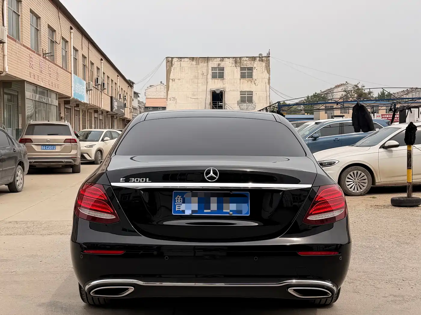 Mercedes-Benz E-Class 2019 E 300 L Luxury фото 5