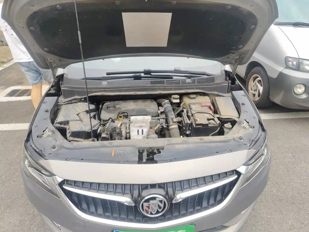 Buick GL6 2017 2018 18T 6-Seater Premium