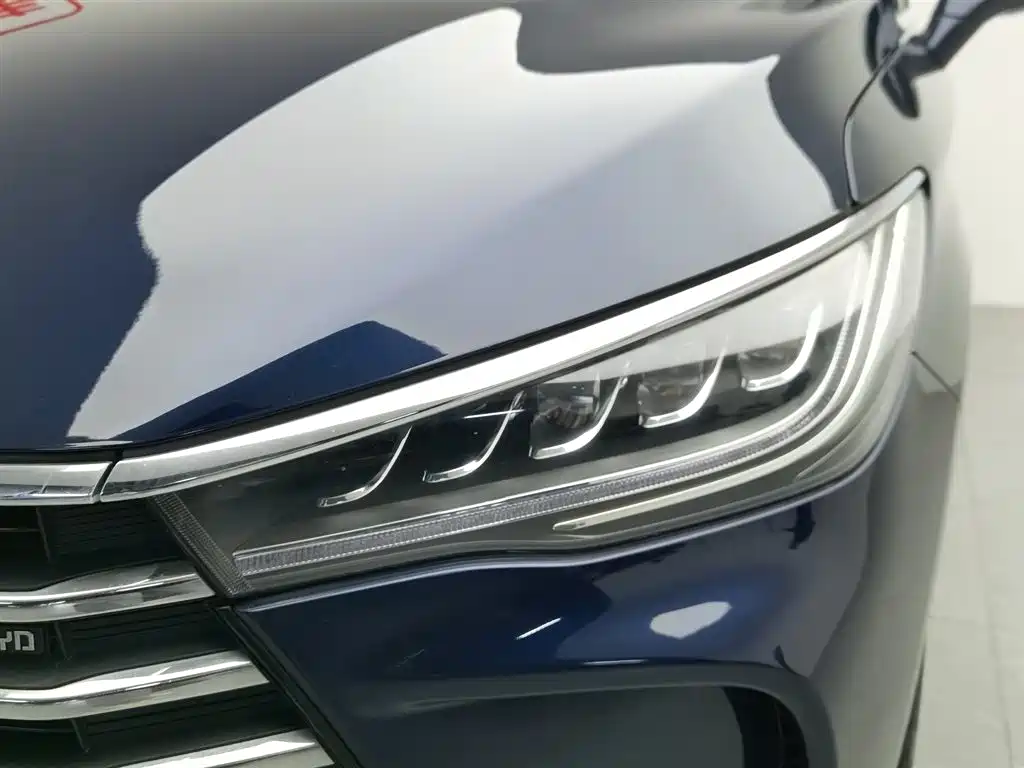 BYD Song MAX 2018 1.5T Auto Smart Connected Elite 6-Seater фото 7