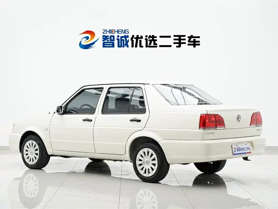 Volkswagen Jetta 2010 1.6L Partner фото 32