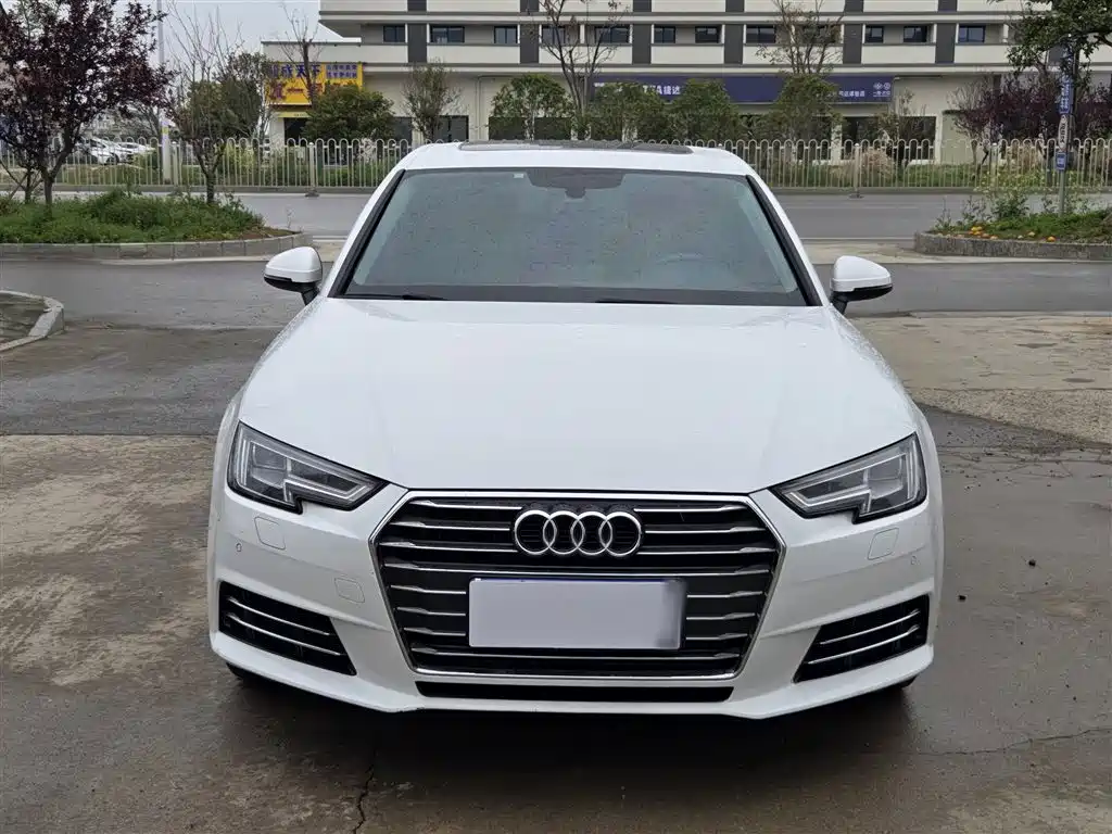 Audi A4L 2017 Plus 40 TFSI Fashion фото 22