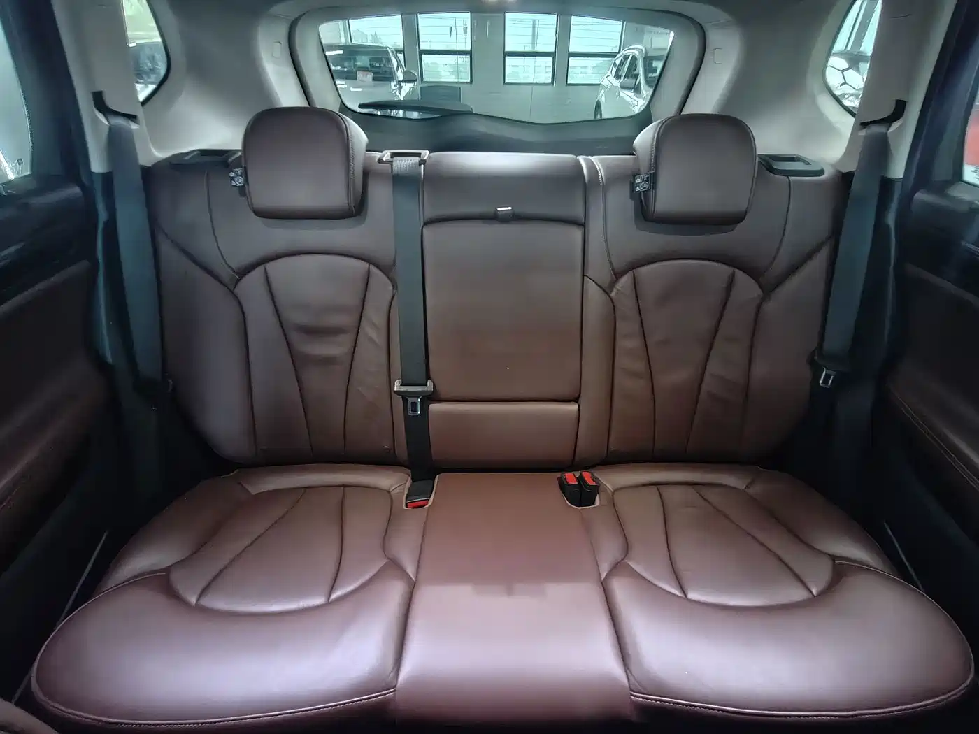 Фото 14 - Buick Envision Plus