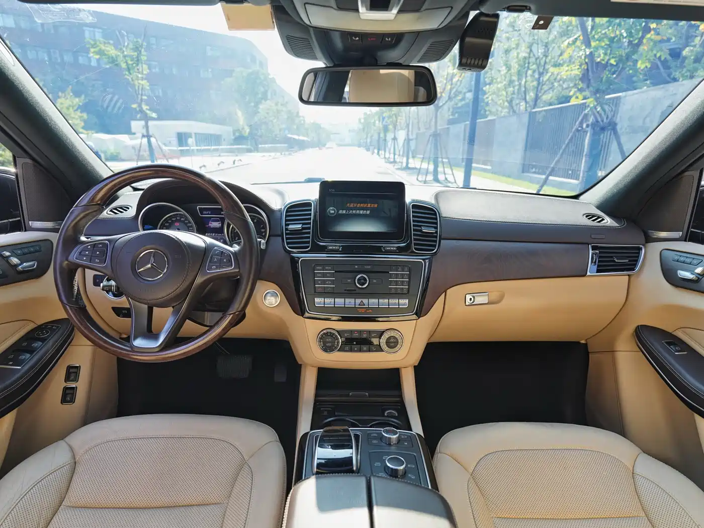 Mercedes-Benz GLS 2017 GLS 500 4MATIC фото 6