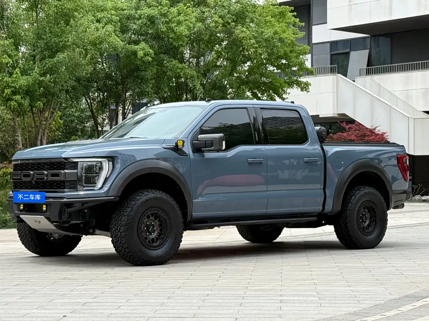 FORD F-150 RAPTOR 2025