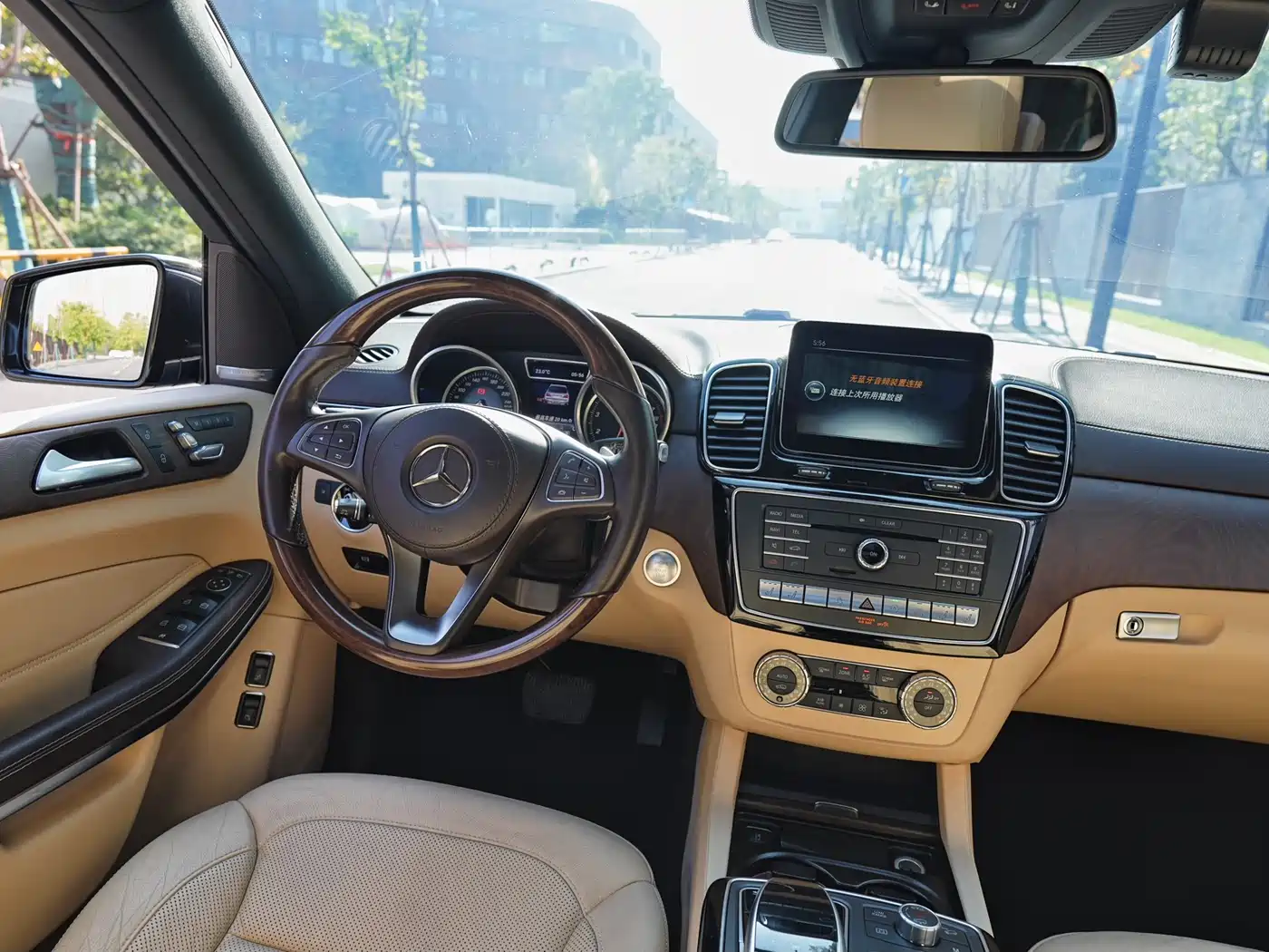 Mercedes-Benz GLS 2017 GLS 500 4MATIC фото 7