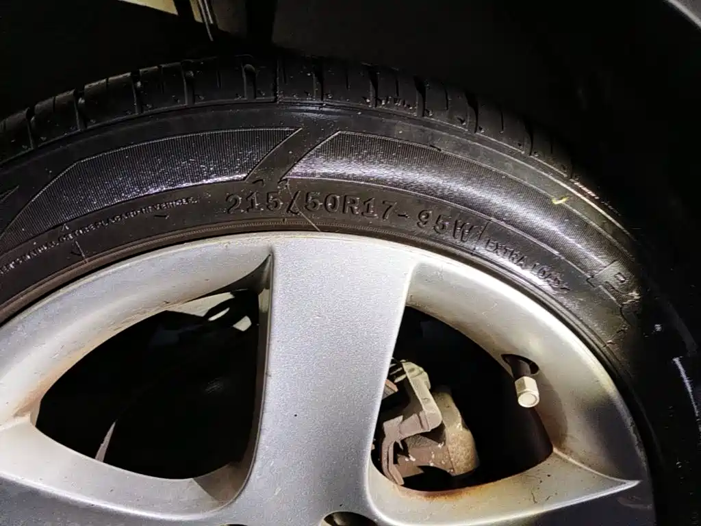Peugeot 408 2012 2011 2.0L Manual Comfort Edition