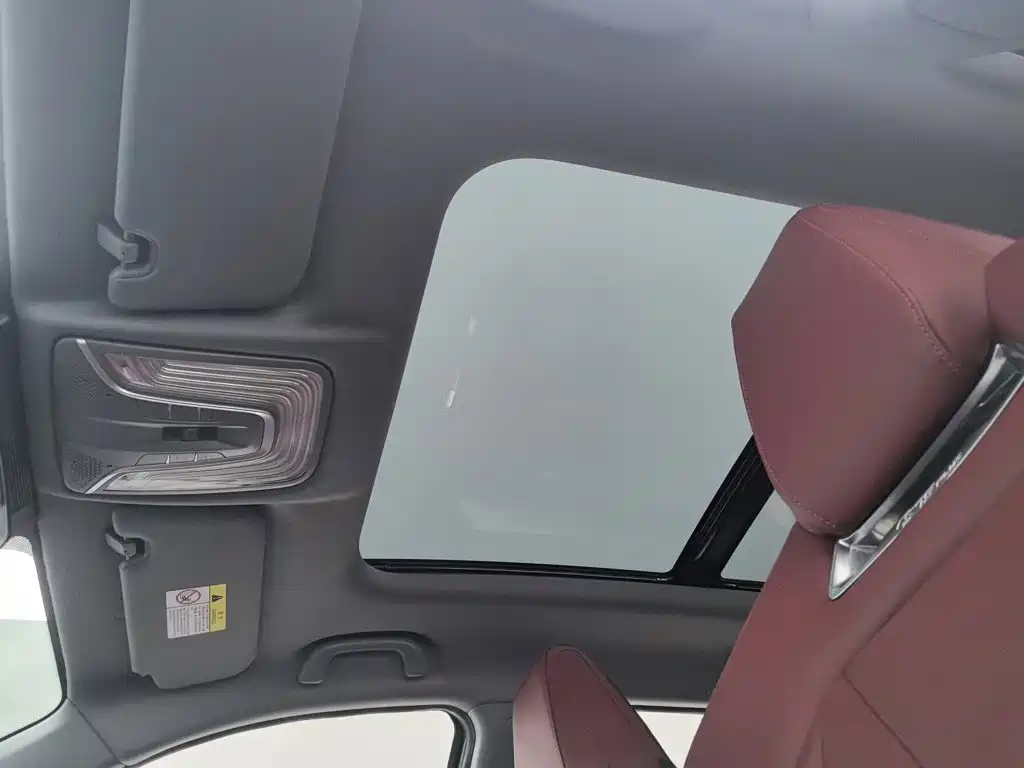 Photo 14 - Changan CS75 PLUS