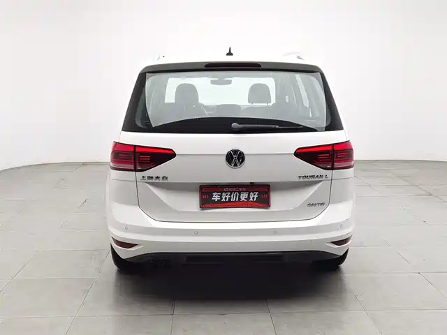 Volkswagen Touran 2016 Touran L 280TSI DSG Comfortline — фото 4