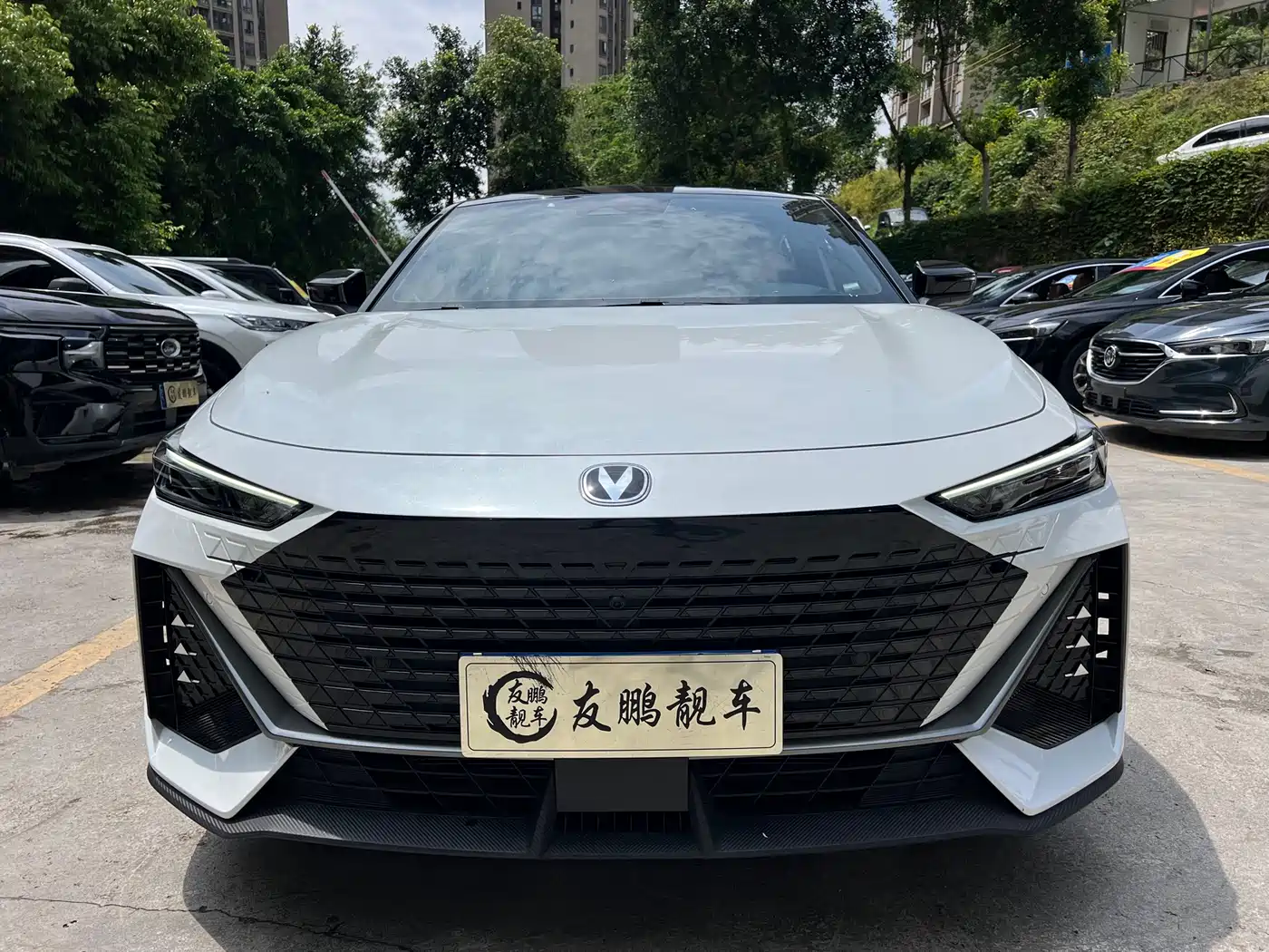 CHANGAN UNI-V