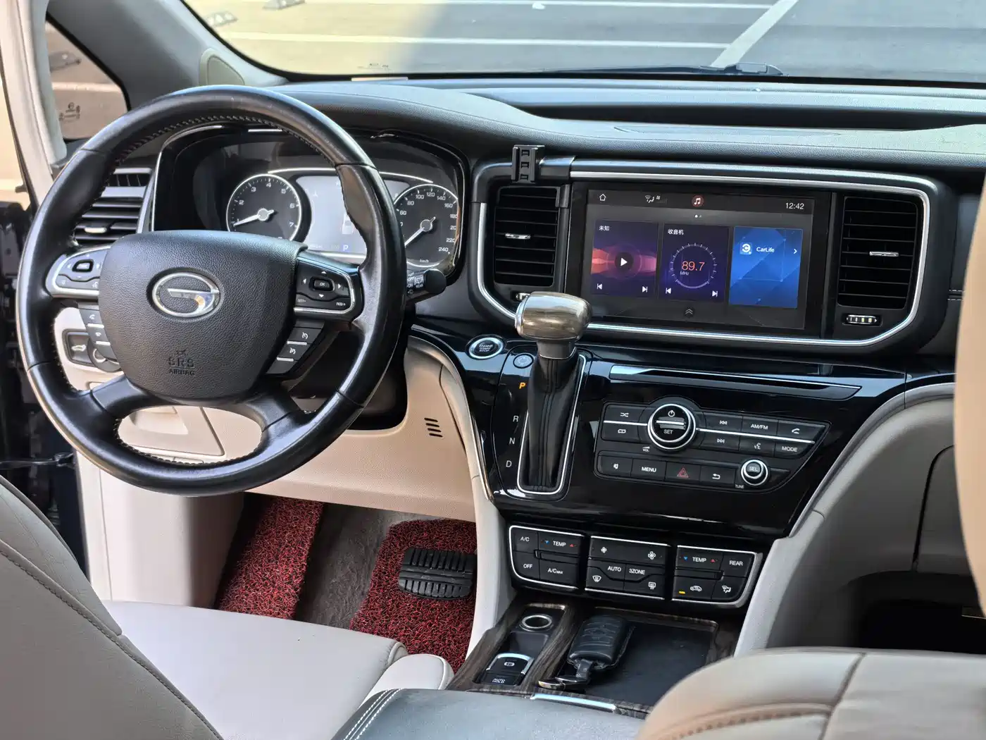 GAC Trumpchi Trumpchi M8 2018 320T Exclusive Edition фото 9