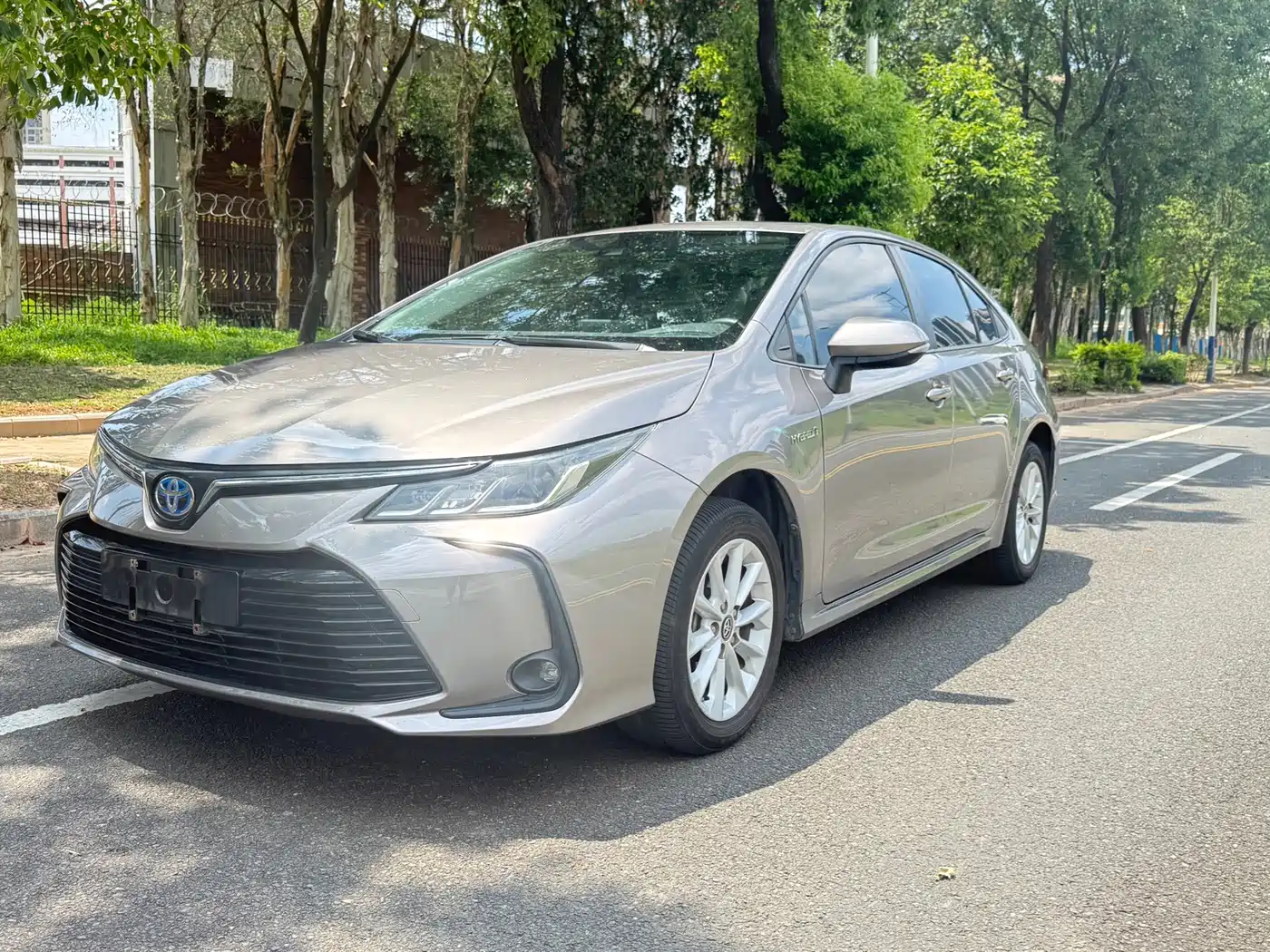 Фото 1 - Toyota Corolla