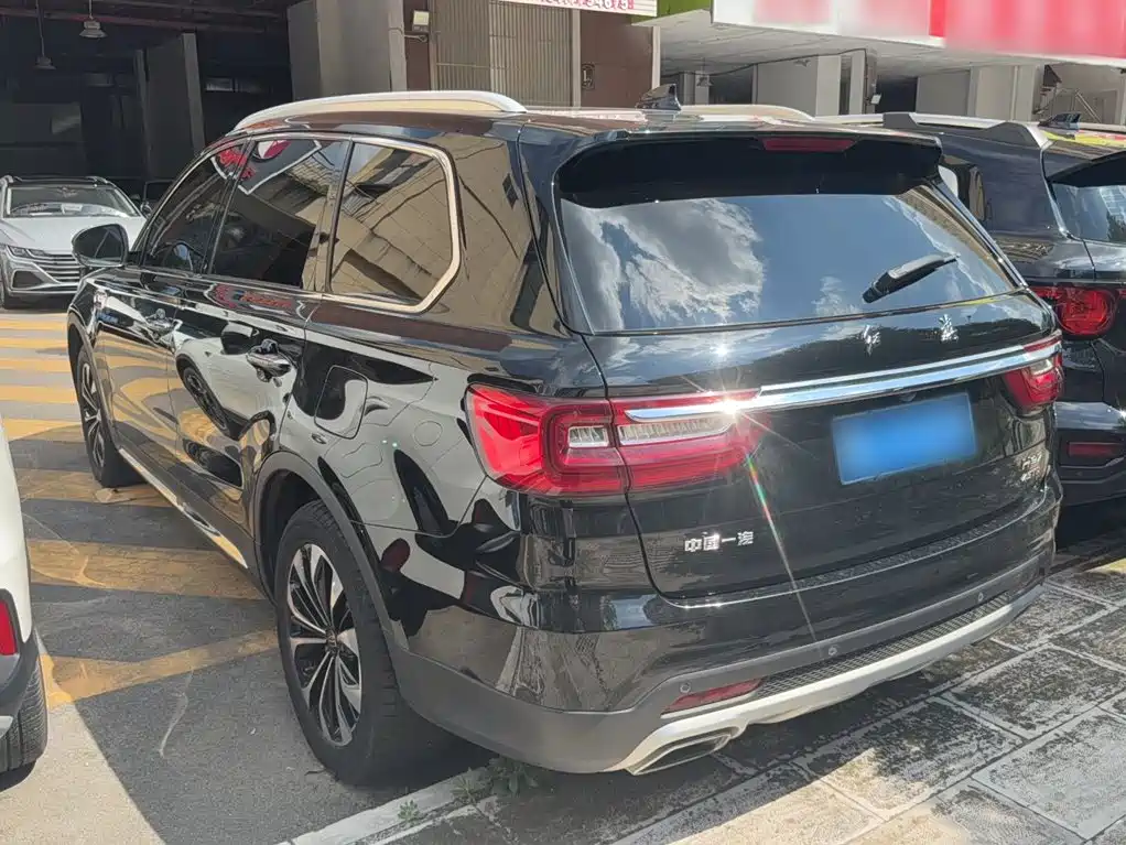 Hongqi HS7 2021 2022 2.0T DCT 2WD ZhiLian QiXiang Edition 7-seater