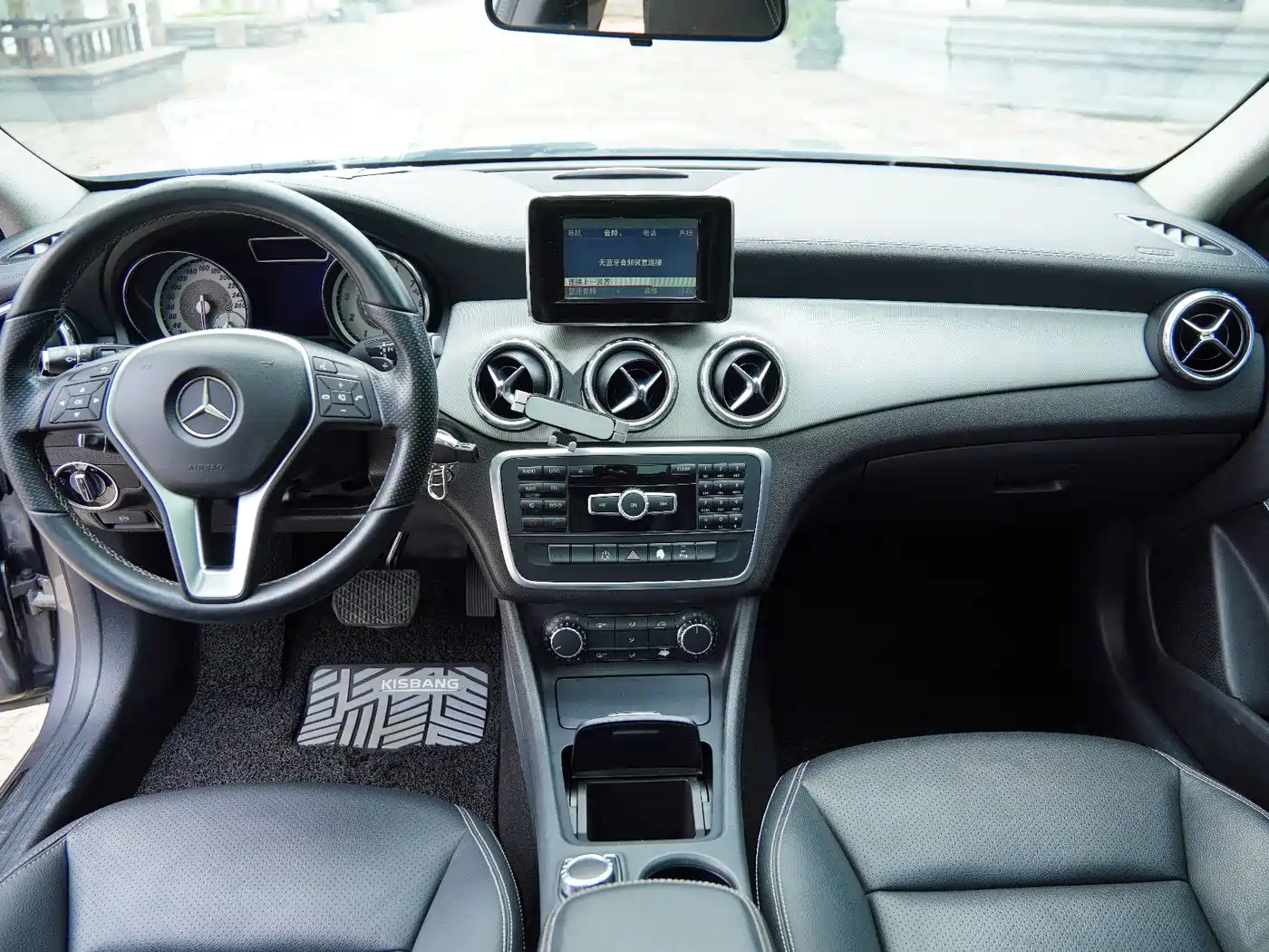 Mercedes-Benz GLA 2015 GLA 200 Fashion фото 4