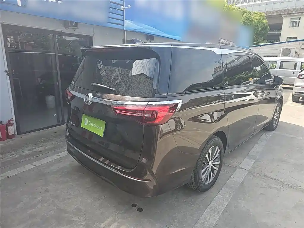 Buick GL8 2021 ES Landlord 653T Comfort фото 7