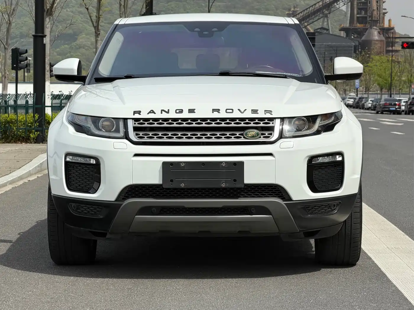 Land Rover Range Rover Evoque 2018 240PS SE Smart Edition фото 2