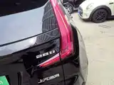 Фото 8 - Cadillac XT4