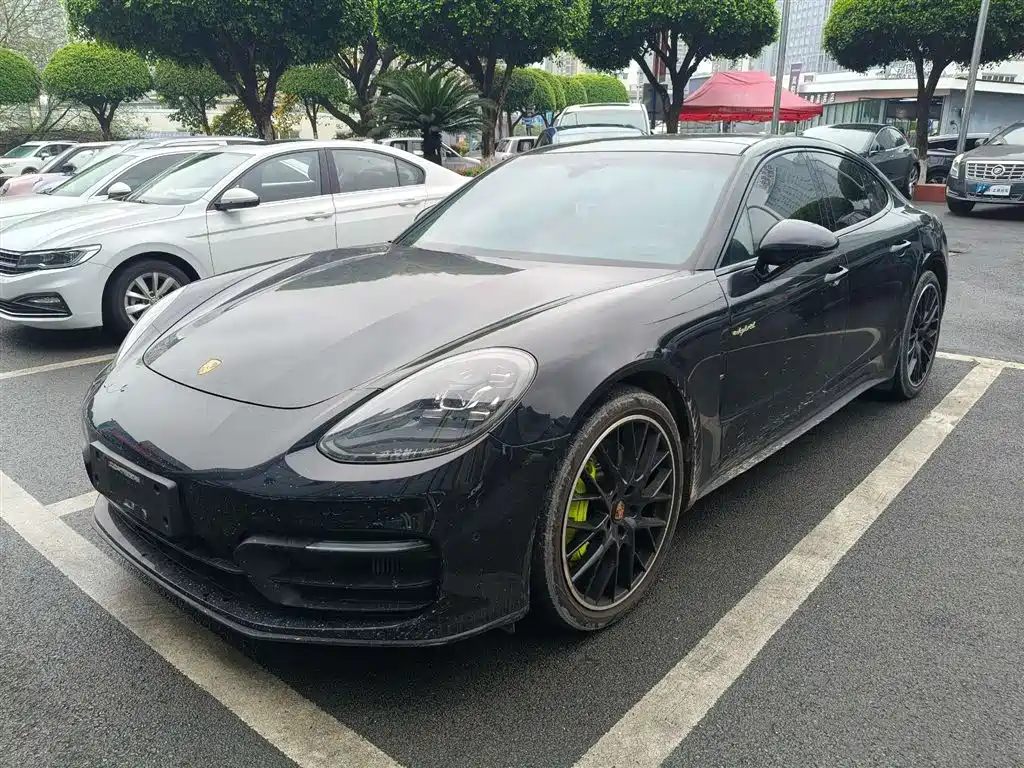 PORSCHE PANAMERA NEW ENERGY 2022