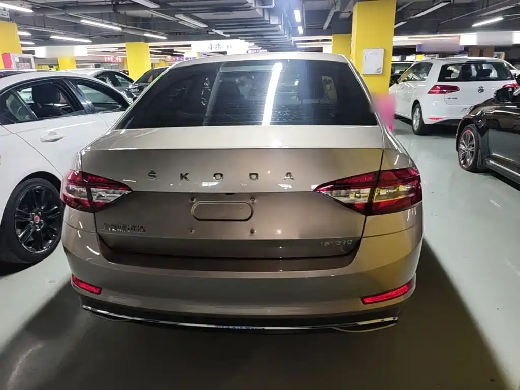 صورة 6 - Škoda Octavia