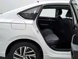 صورة 15 - Volkswagen Lavida