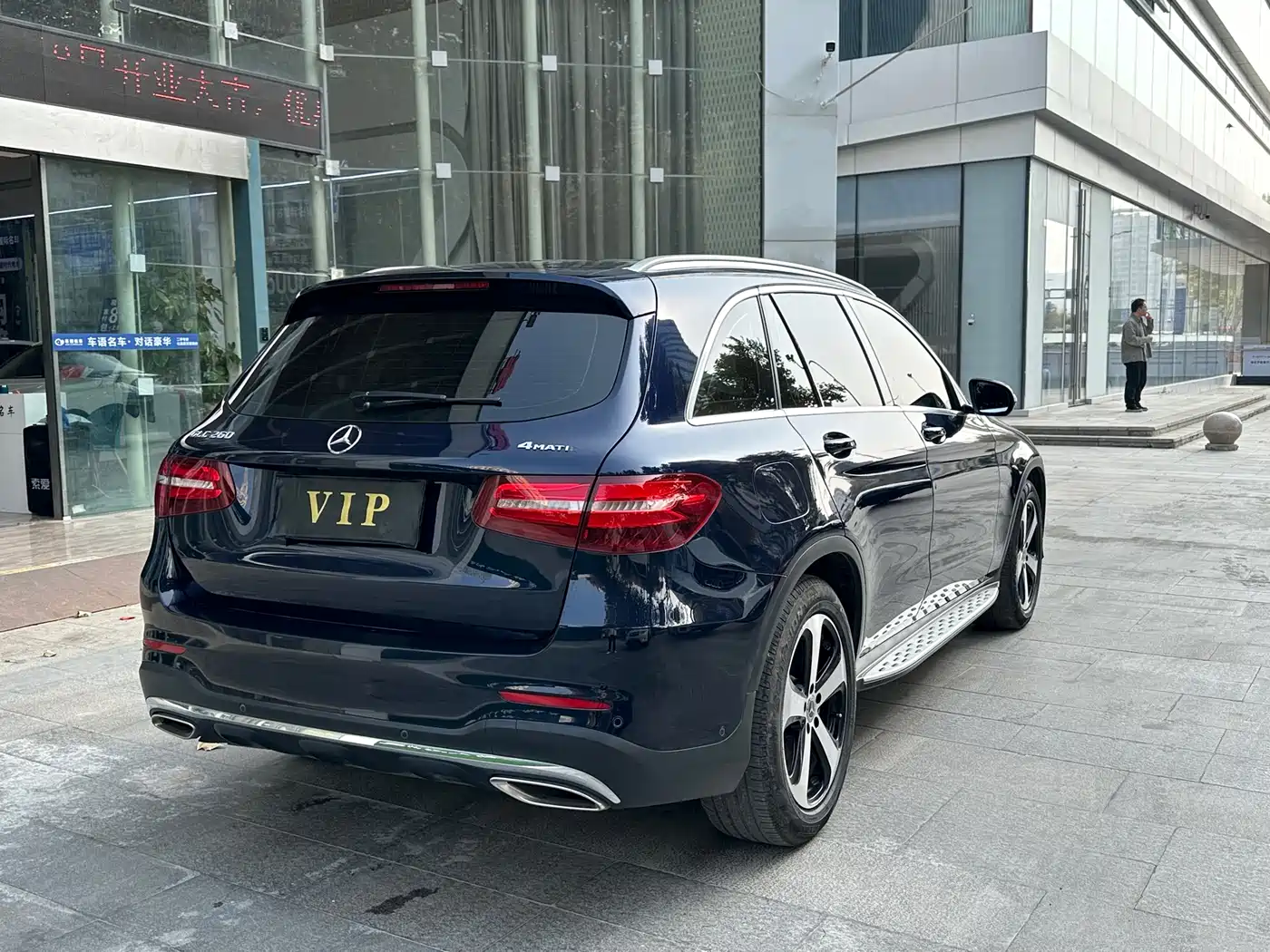 Mercedes-Benz GLC 2018 Facelift GLC 260 4MATIC Luxury фото 9
