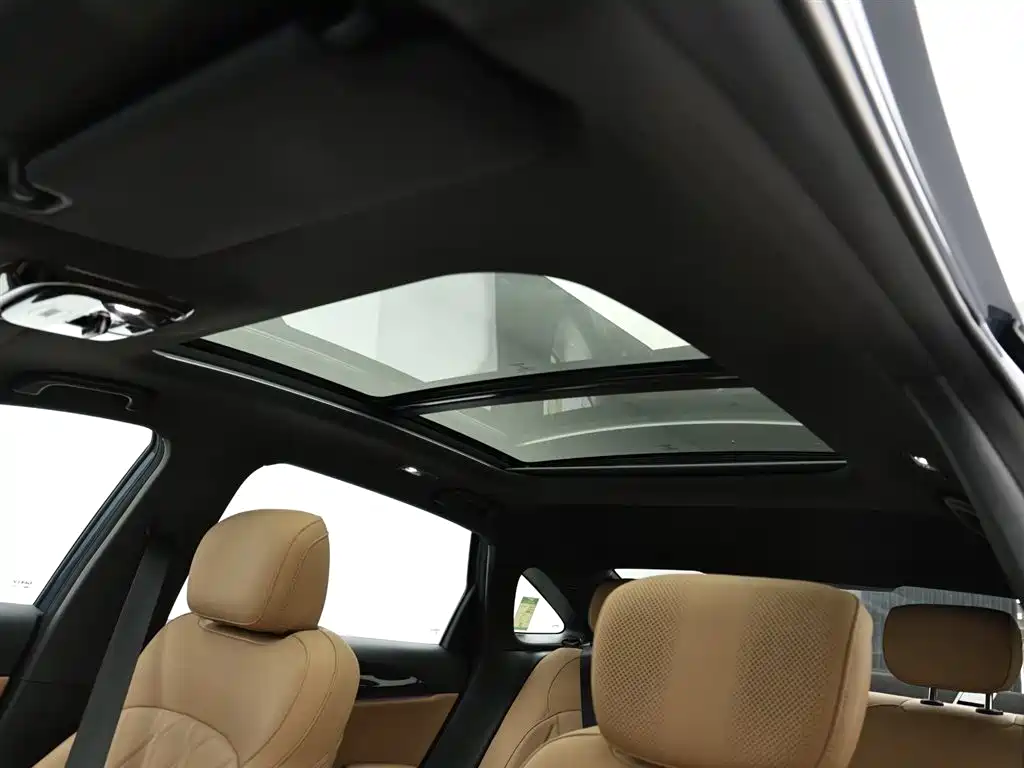 Geely Galaxy Galaxy A7 2025 EM-i фото 14