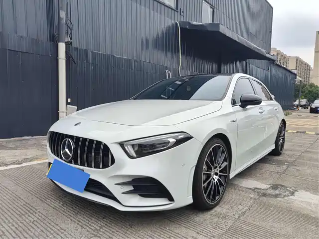 MERCEDES-BENZ A CLASS AMG