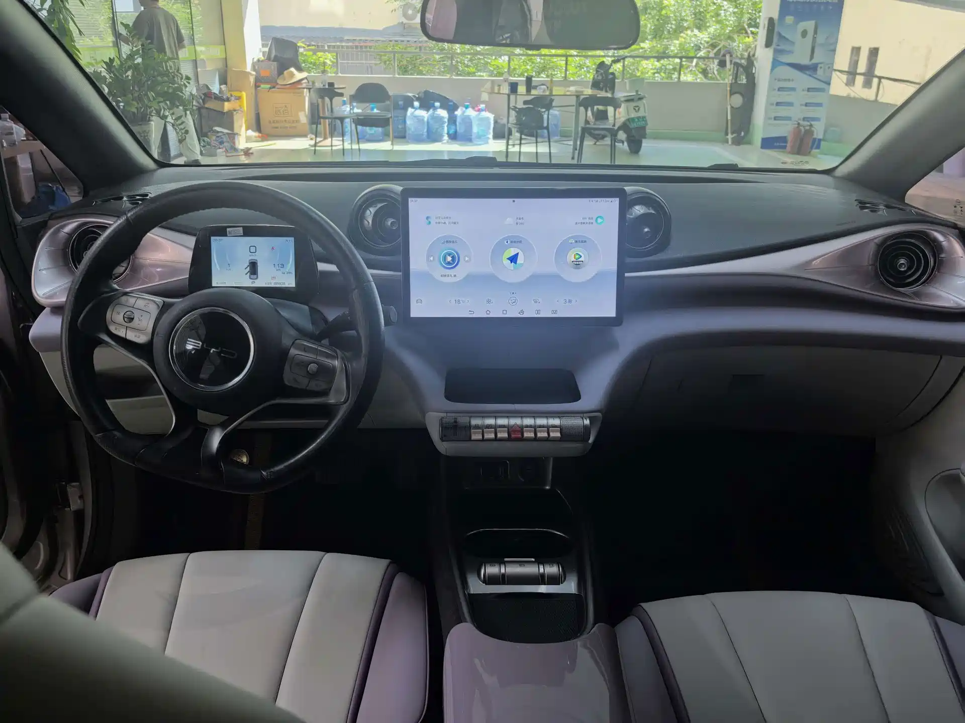 Фото 6 - BYD Dolphin