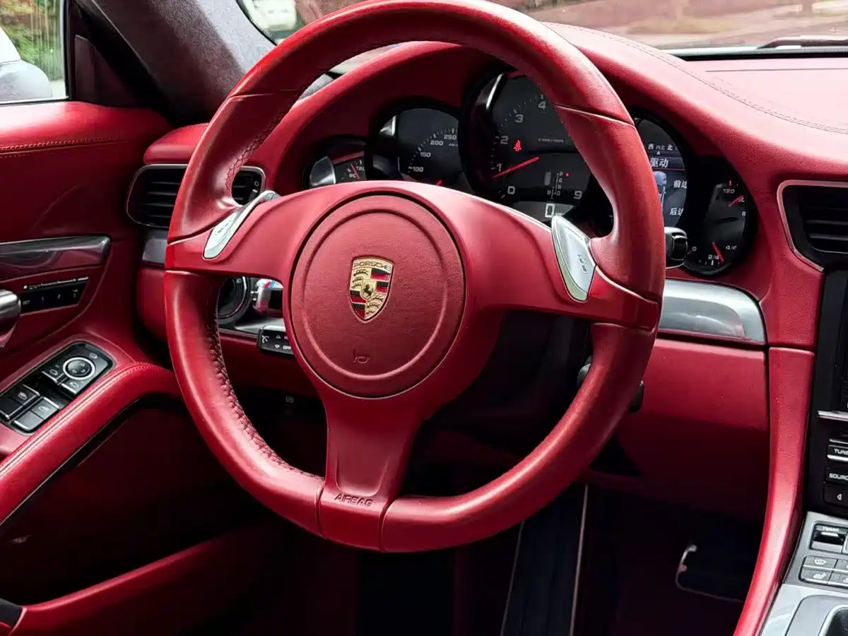 Photo 9 - Porsche 911