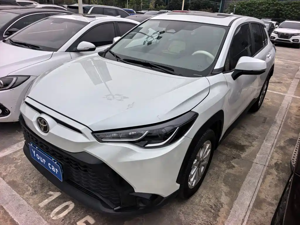 Photo 1 - Toyota Frontlander