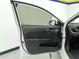 Photo 7 - Chevrolet Cavalier