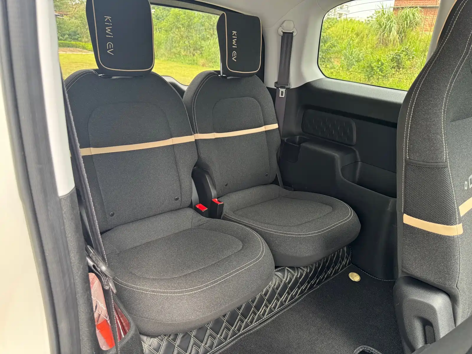 Фото 9 - Baojun KiWi EV