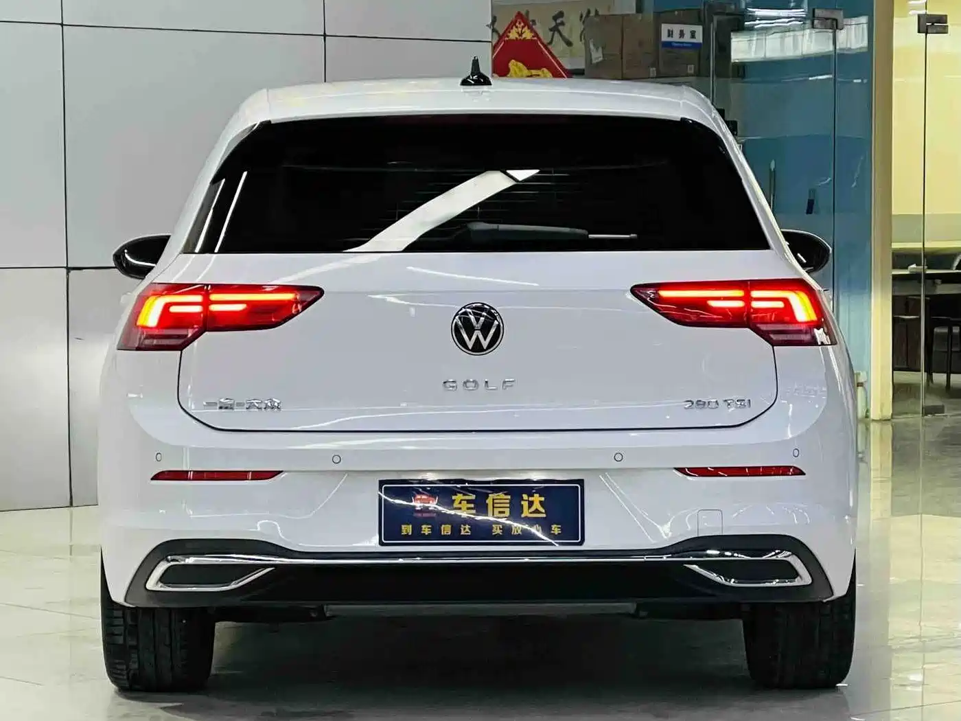 Фото 5 - Volkswagen Golf