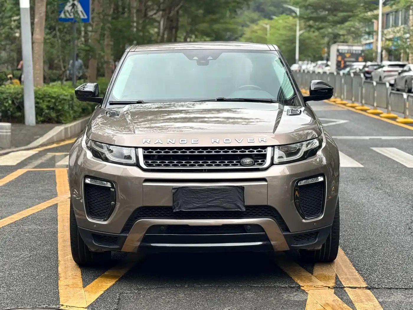 Land Rover Range Rover Evoque 2018 240PS HSE DYNAMIC Drive Edition фото 2