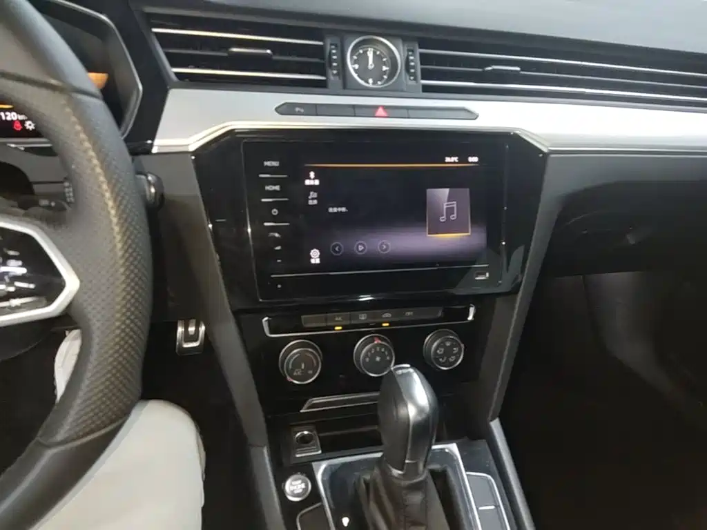 Volkswagen Magotan 2025 2025 Popular Edition 280TSI DSG Comfort