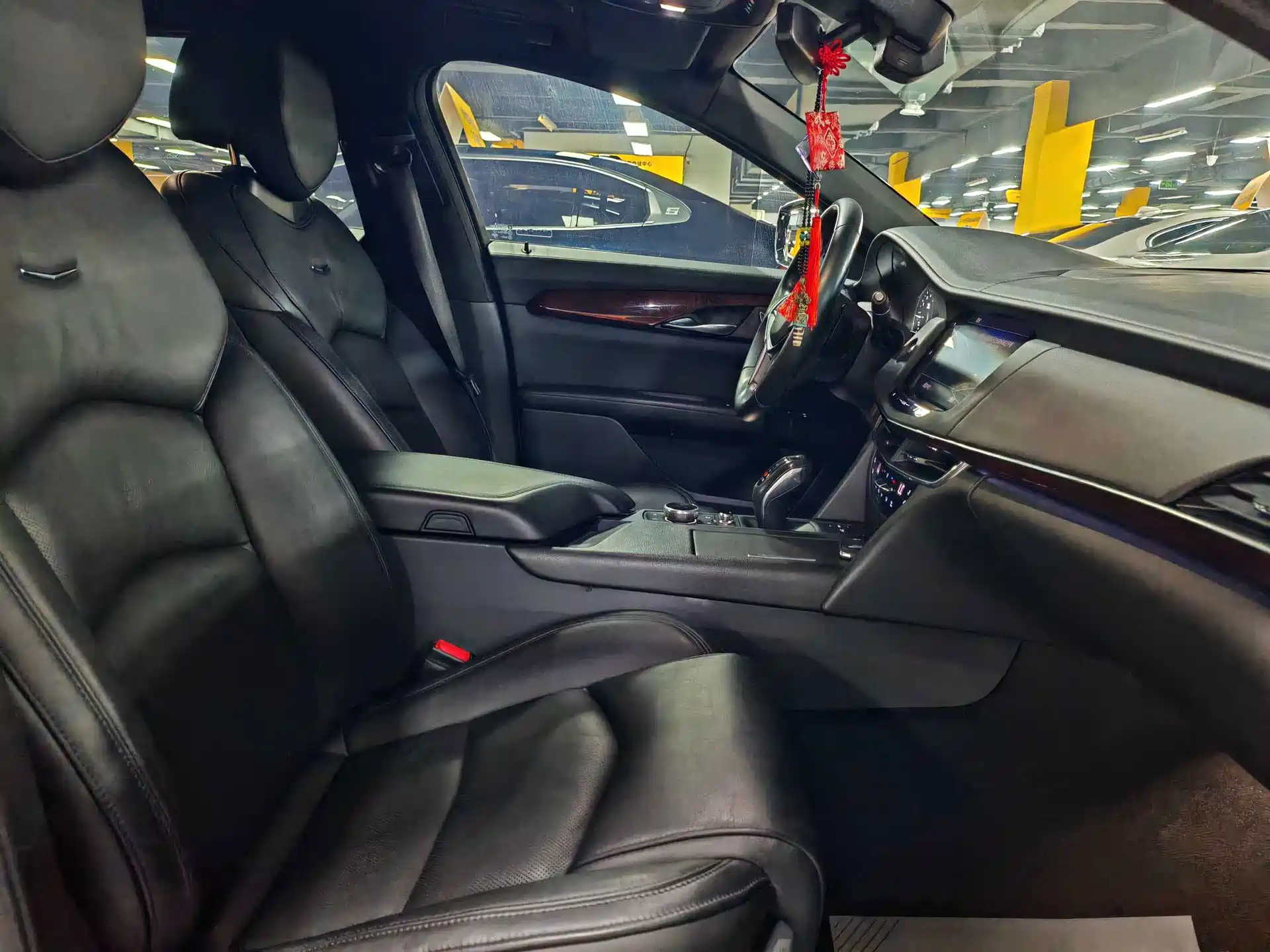 Фото 6 - Cadillac CT6