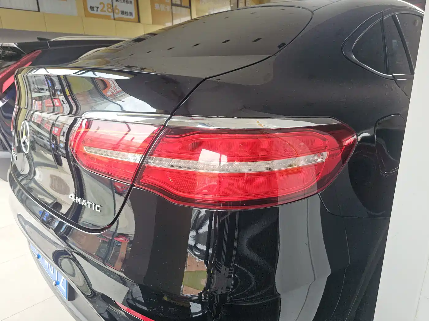 Mercedes-Benz GLC Coupe 2017 GLC 200 4MATIC Coupe SUV фото 9