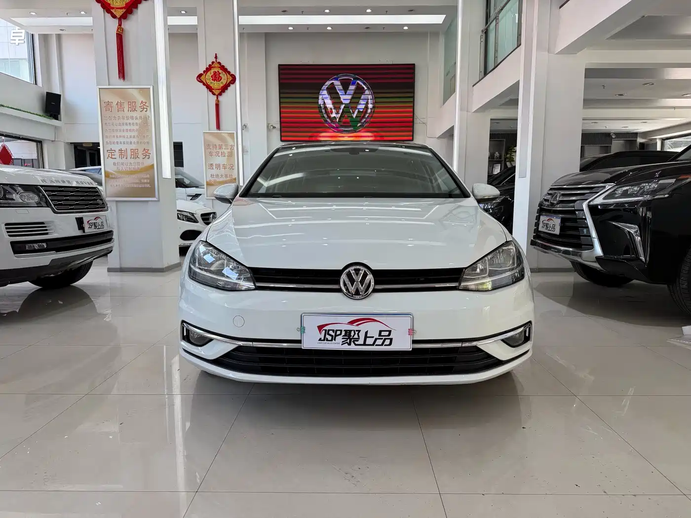 Volkswagen Golf 2018 230TSI Automatic Luxury фото 2