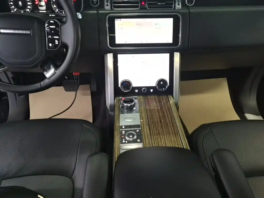 Land Rover Range Rover 2019 3.0 SC V6 Heritage Extended Edition фото 14