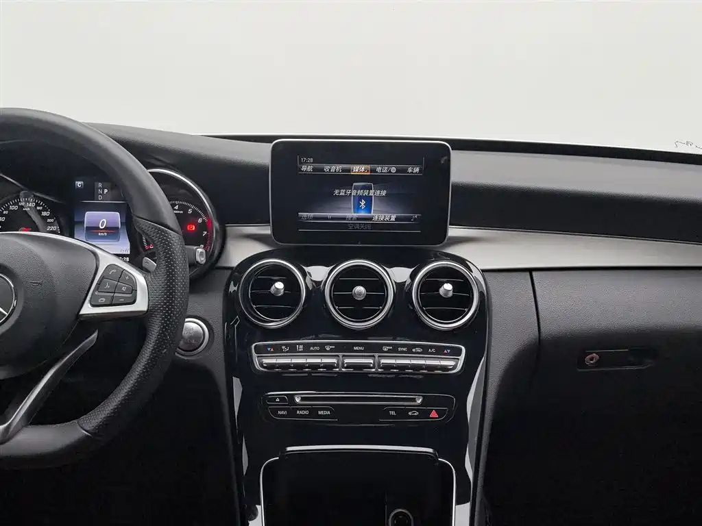 Mercedes-Benz C-Class 2018 C 200 Sport Edition фото 12