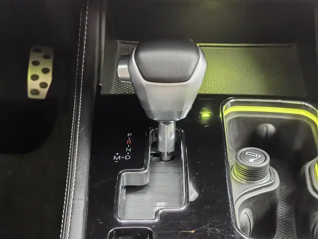 BAIC ORV Beijing Offroad BJ40 2024 Model 2.3T Rainforest Edition фото 13