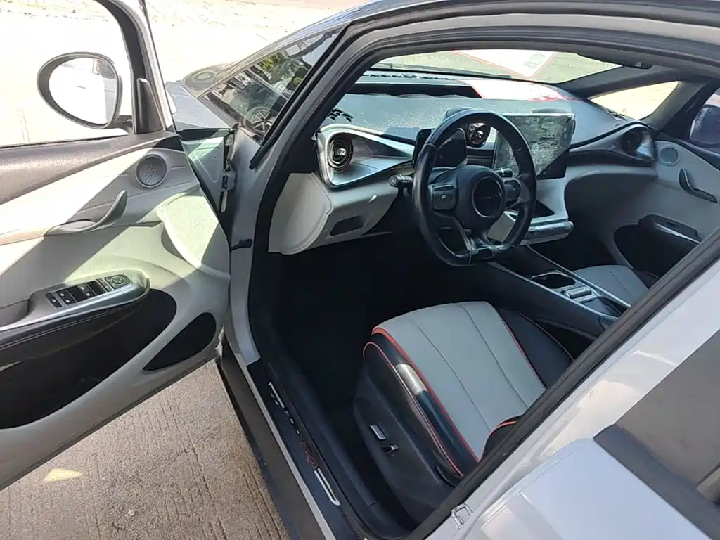 BYD Dolphin 2021 2021 Model 405km Fashion Edition