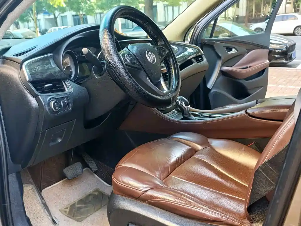 Фото 5 - Buick Envision Plus