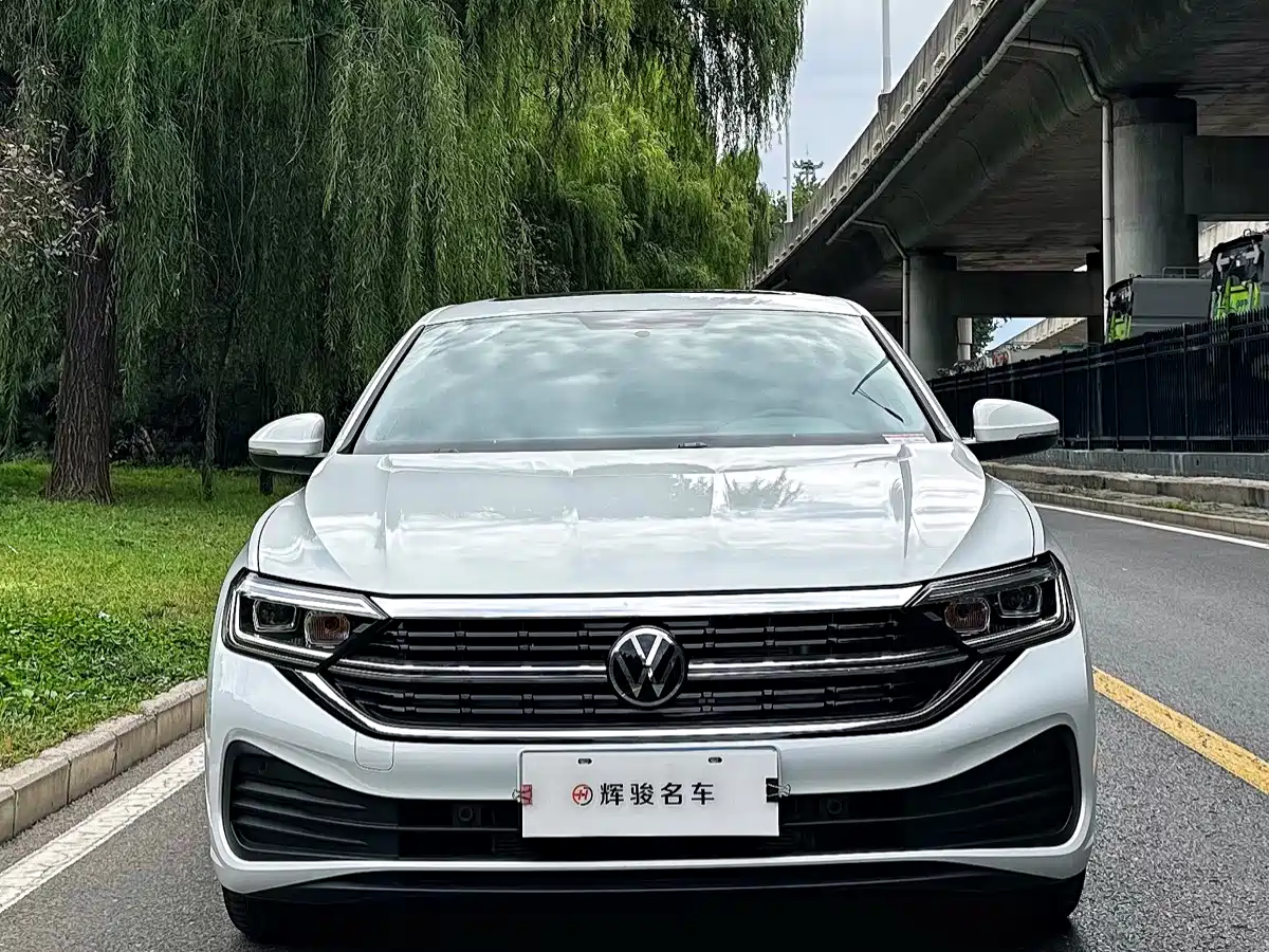 2026 Volkswagen Sagitar